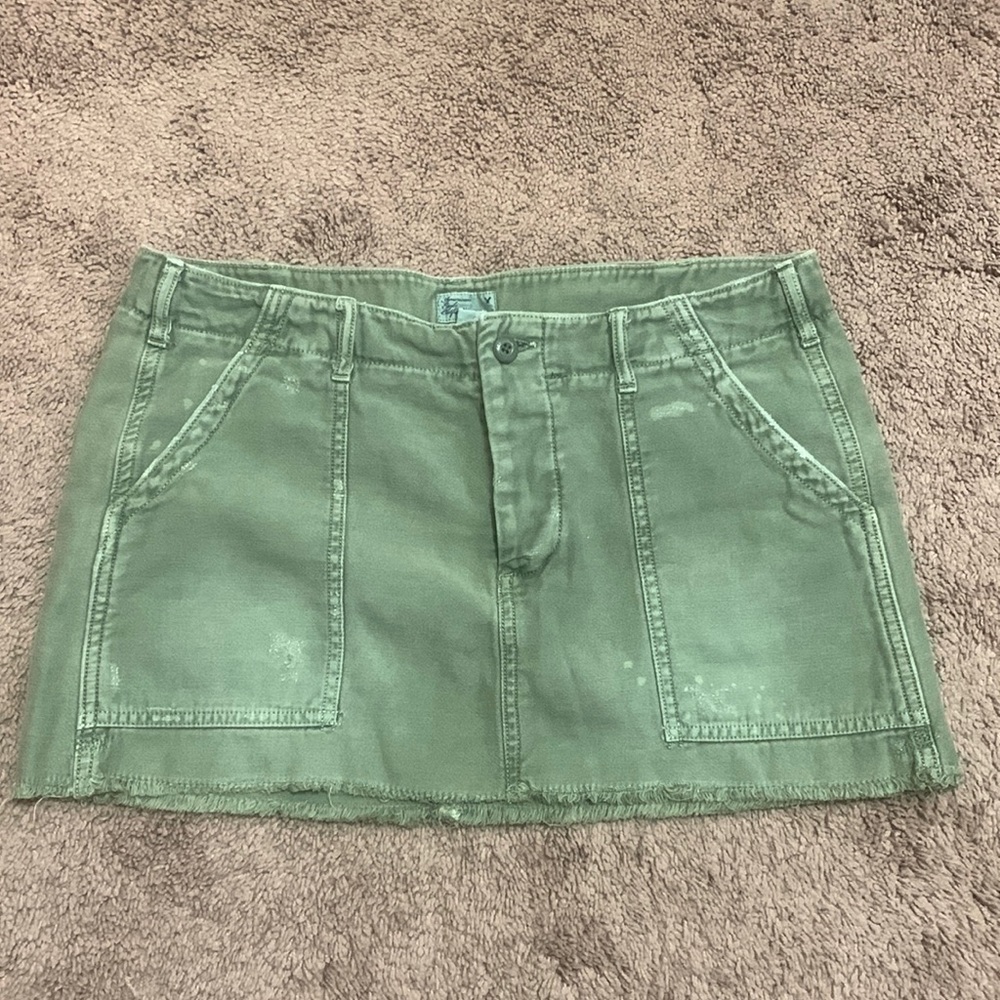 American Eagle army green skirt